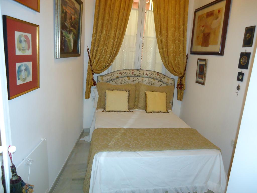 Casa Senorial En Sevilla Centro,Calle Marmoles ภายนอก รูปภาพ
