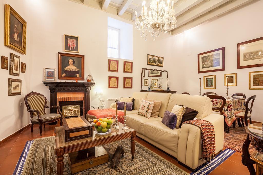 Casa Senorial En Sevilla Centro,Calle Marmoles ภายนอก รูปภาพ